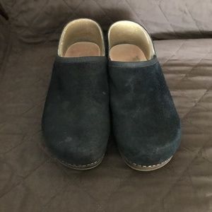 Dansko Brenna Clog Black Suede Size 40